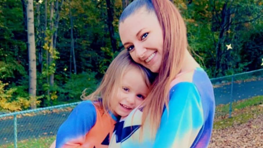 Help Kelcie and her babies on their new journey photo