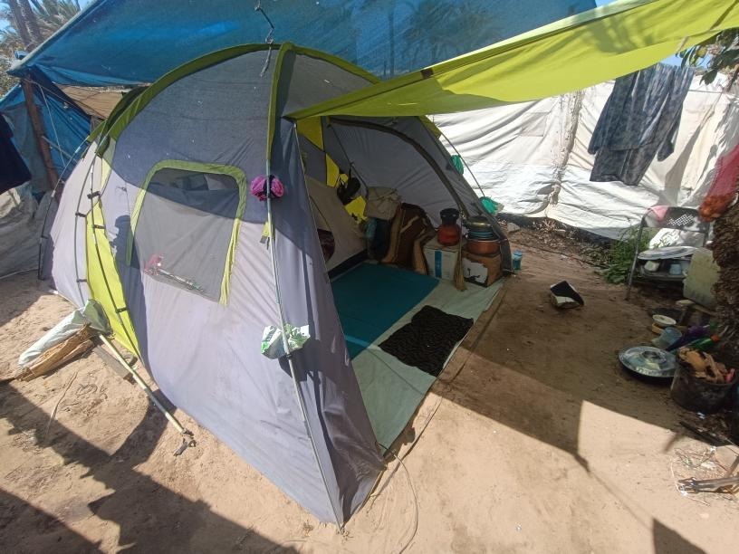 "A Cry for Help from a Displaced Tent in Gaza" campaign photo, 7 of 8