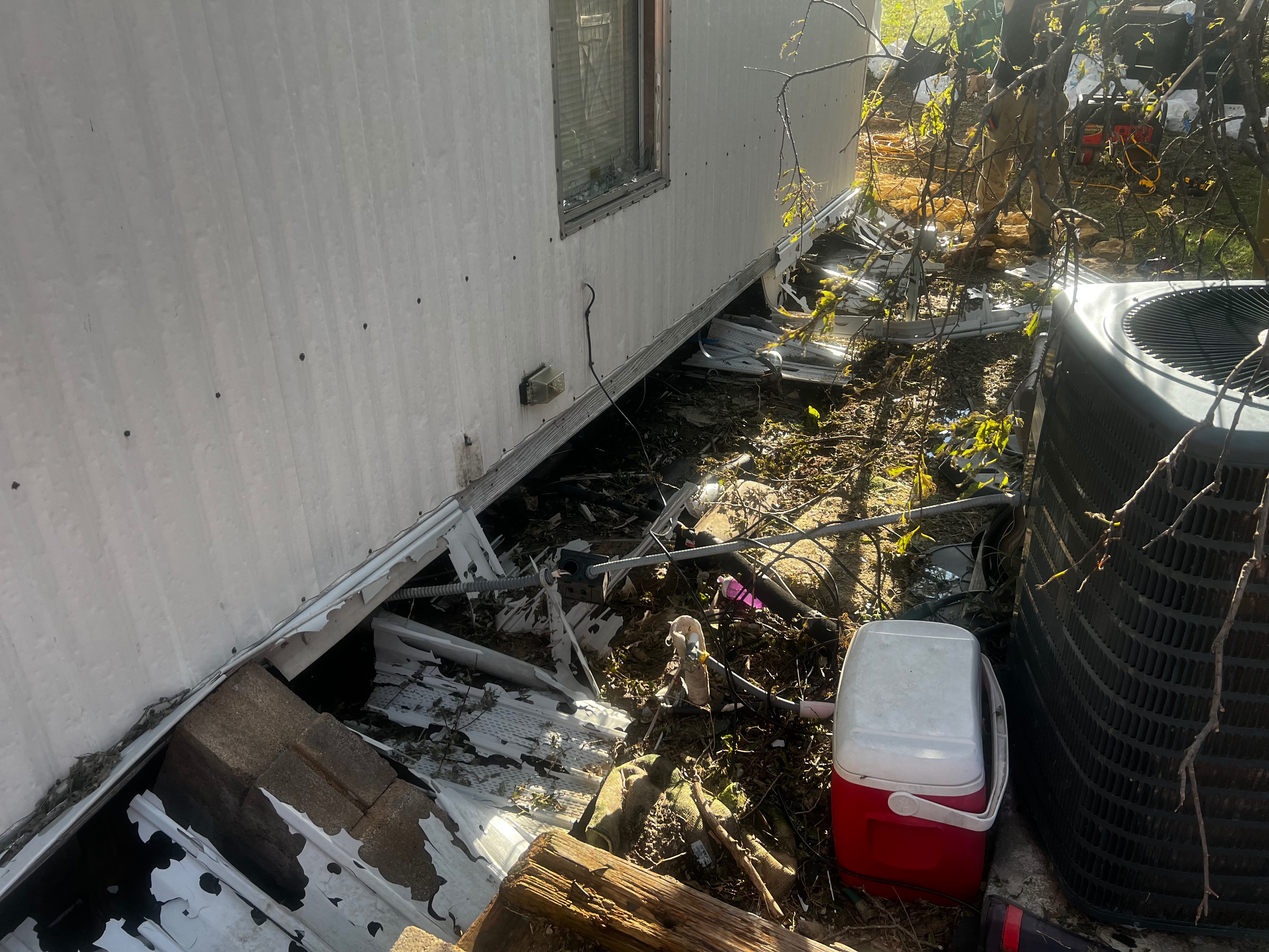 Help with moving expenses for family after tornado campaign photo, 4 of 8
