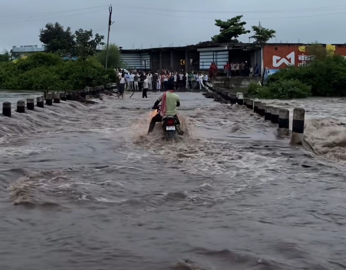 Support Solapur Flood Victims' Recovery campaign photo, 6 of 8