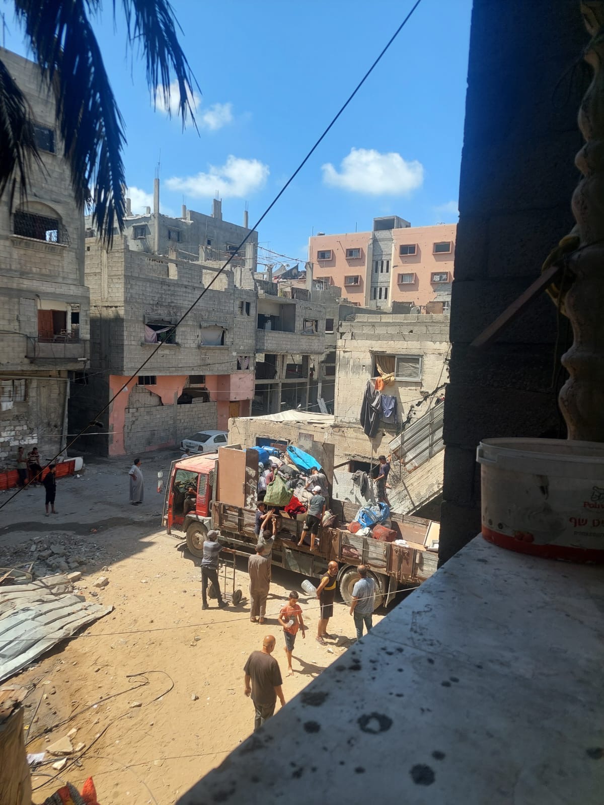Help My Family in Gaza Survive Without Shelter, Food, or Wat campaign photo, 5 of 8