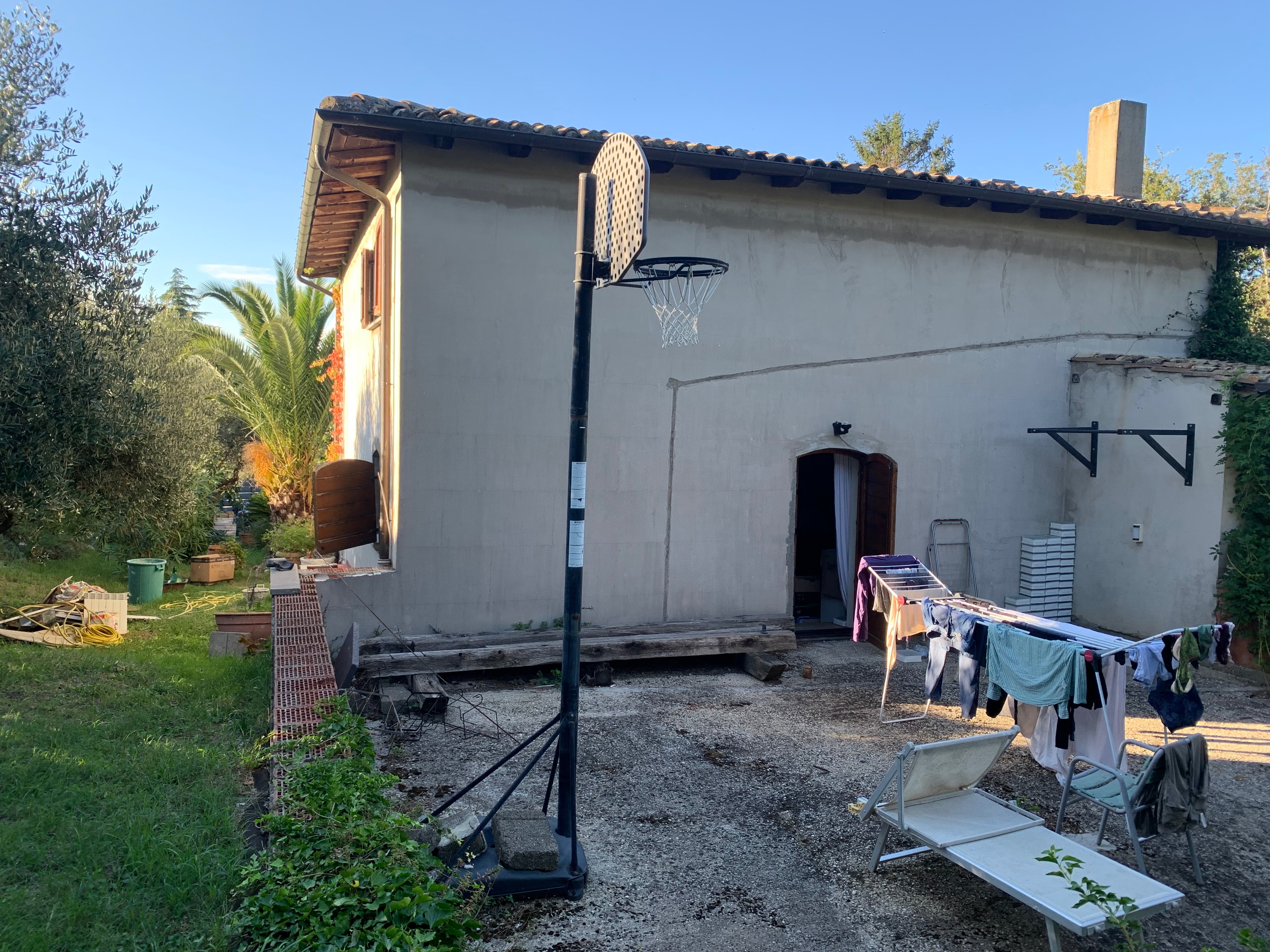 Aiutaci a finire la casa di nostra mamma campaign photo, 5 of 8