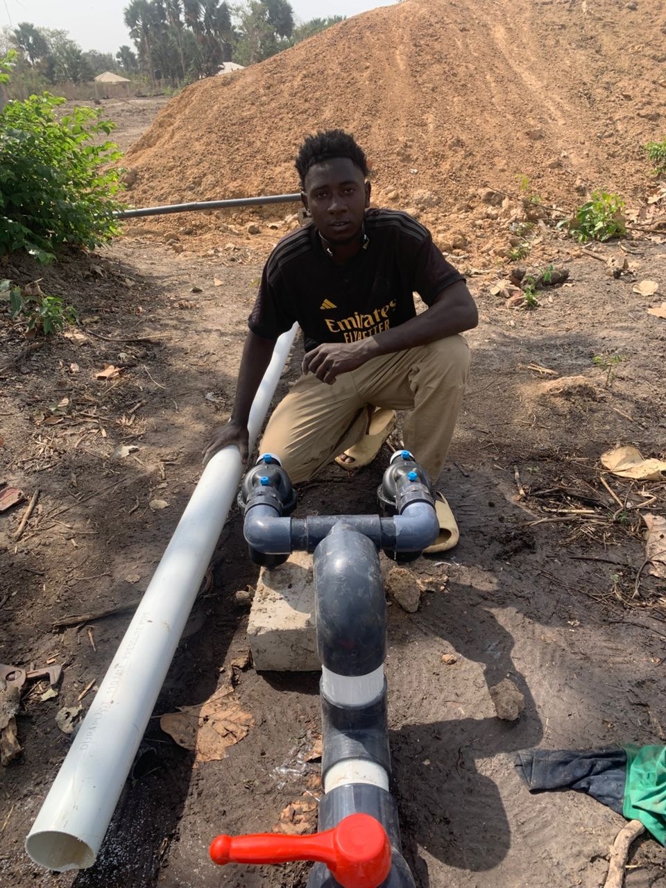 Help friends in Gambia pay water and other necessities campaign photo, 2 of 6