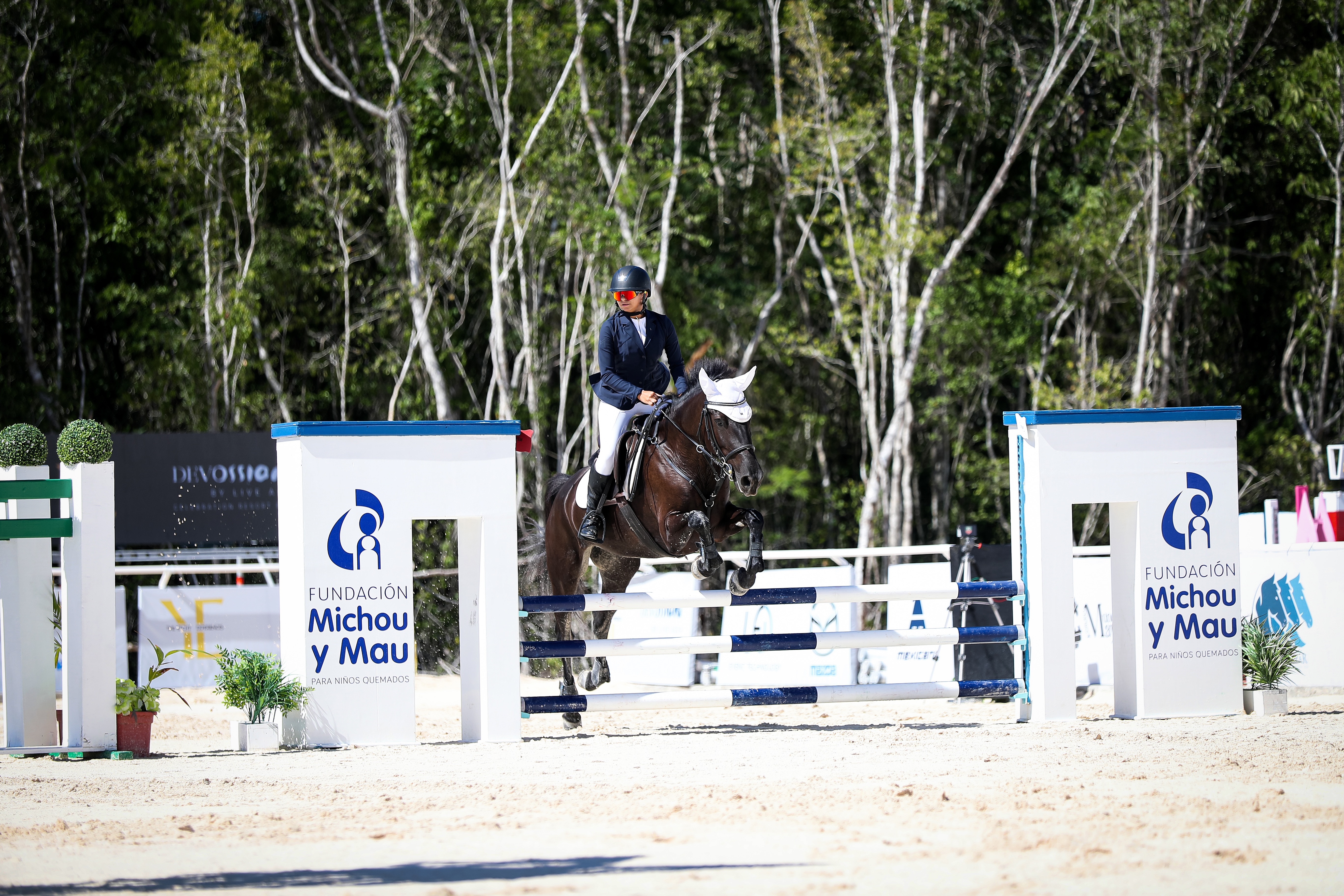 Help Valentina’s dream of going to Nationals. campaign photo, 4 of 8