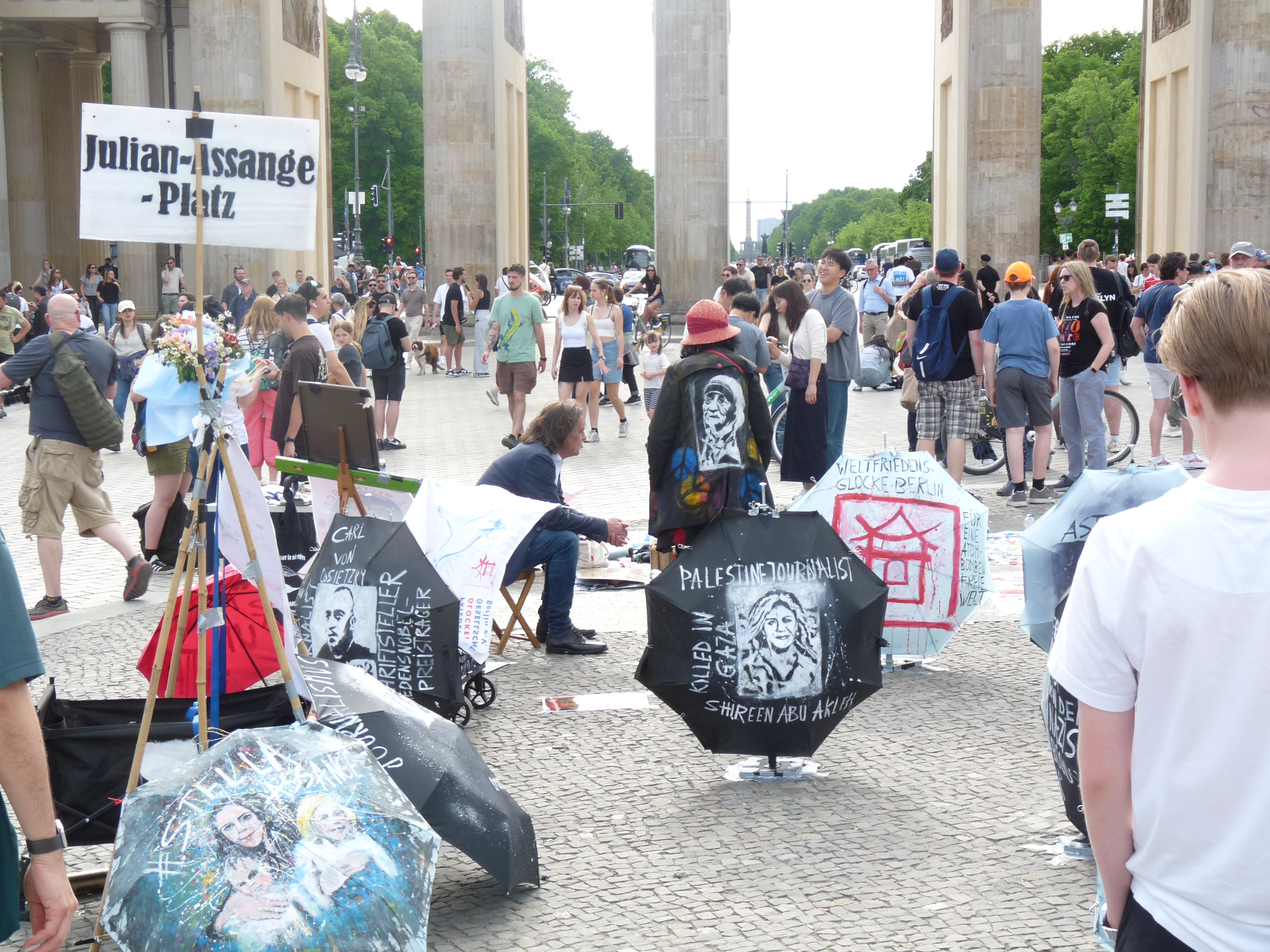 Veranstaltungen für Menschenrechte durchführen campaign photo, 7 of 8