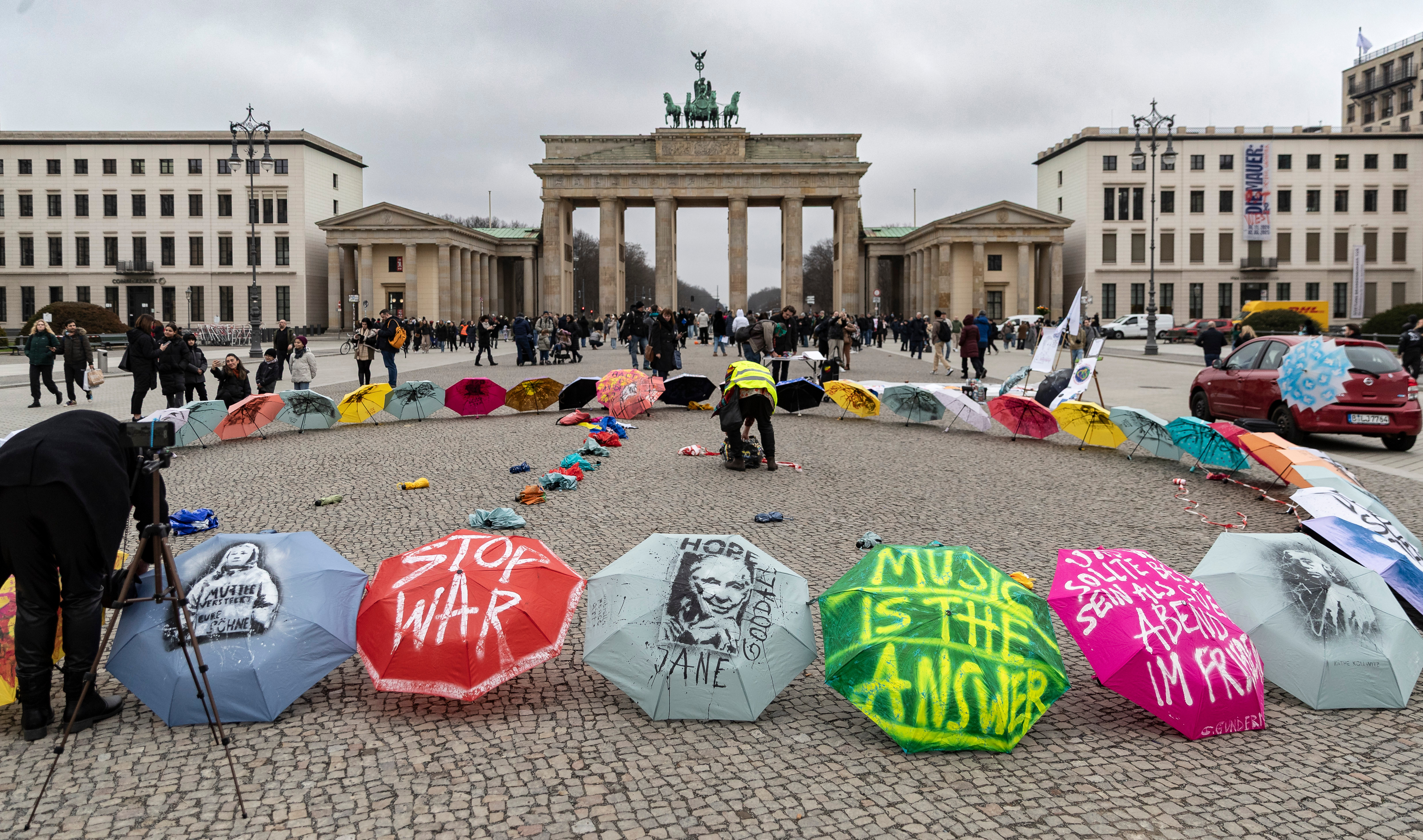 Veranstaltungen für Menschenrechte durchführen campaign photo, 4 of 8