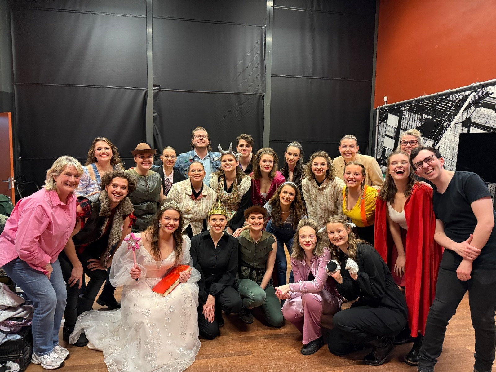 Help onze musicalgroep hoorbaar maken - steun onze zenders! campaign photo, 2 of 4
