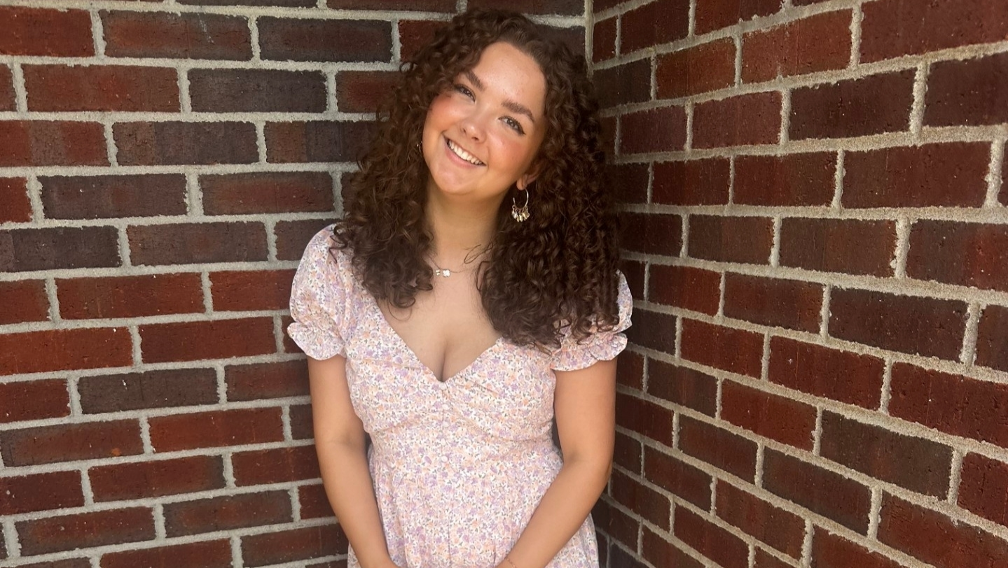 Fundraiser by Rob Thompson : Help Abby Study Abroad in Italy 2026