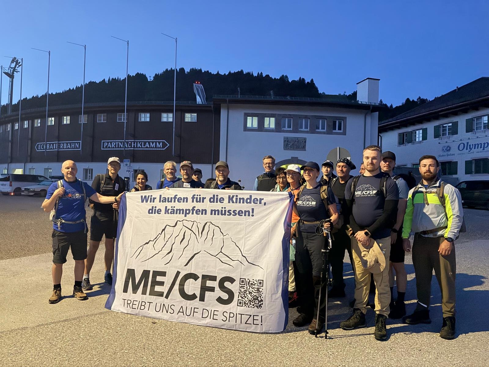 ME CFS TREIBT UNS WIEDER AUF DIE SPITZE ! campaign photo, 7 of 8
