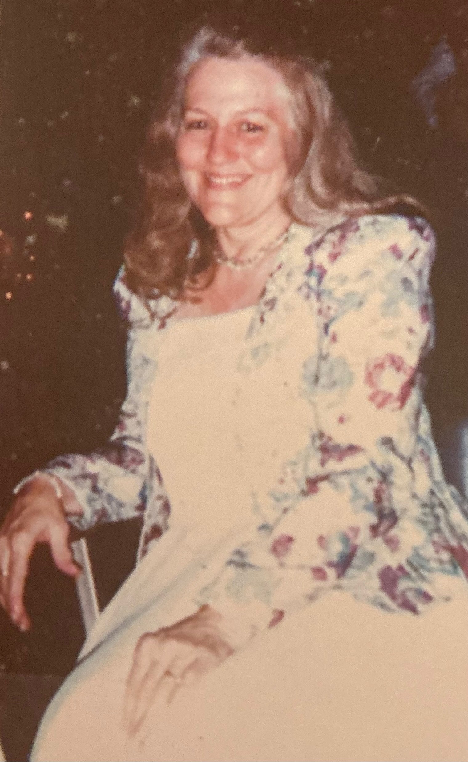 Assist with Janet Jymme Goldberg's Final Farewell campaign photo, 2 of 4