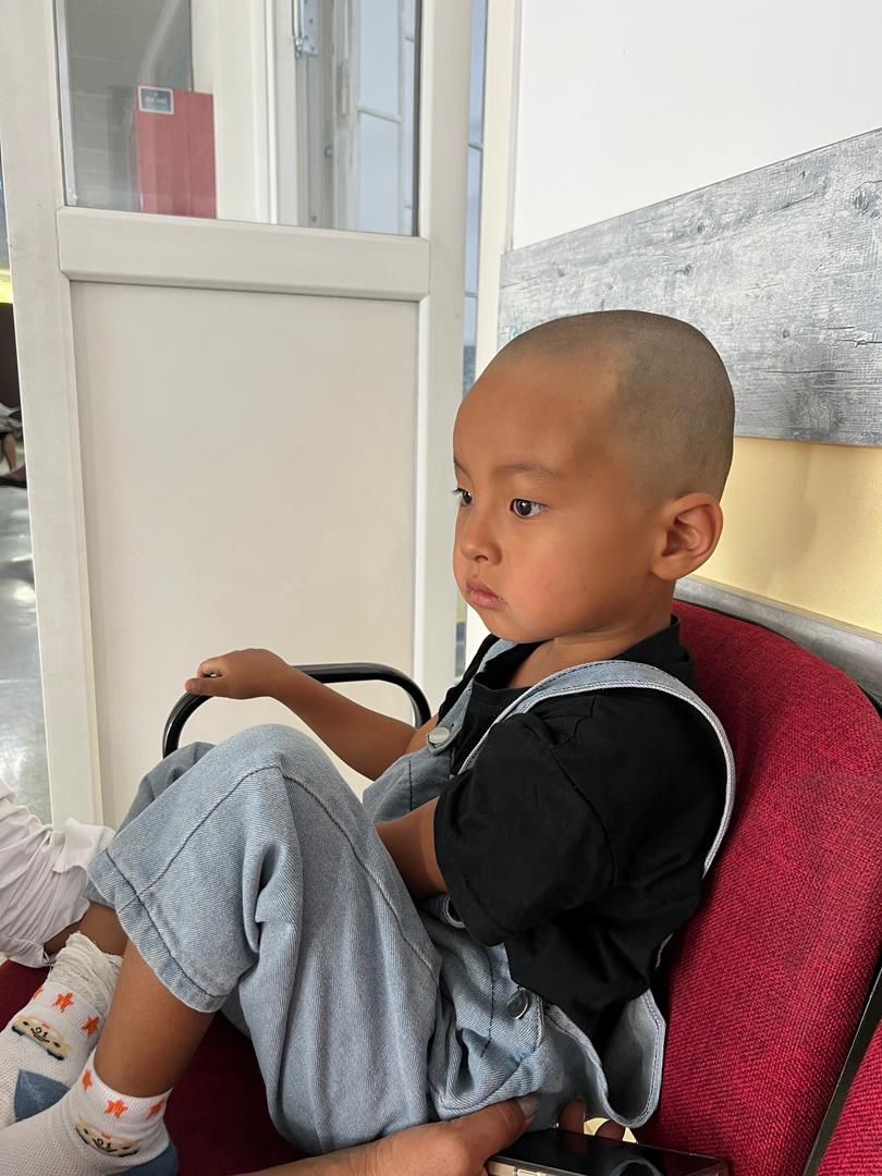 Help Elazar Beat Stage 4 Blood Cancer campaign photo, 2 of 8