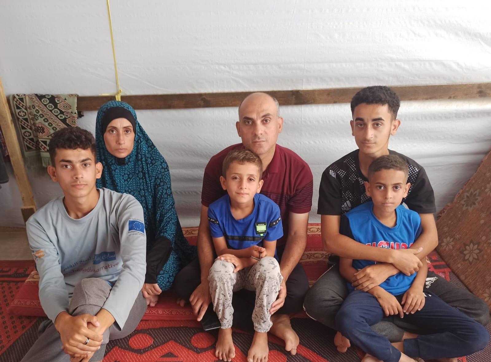 Support Walid and his family form Gaza to escape the siege campaign photo, 2 of 8