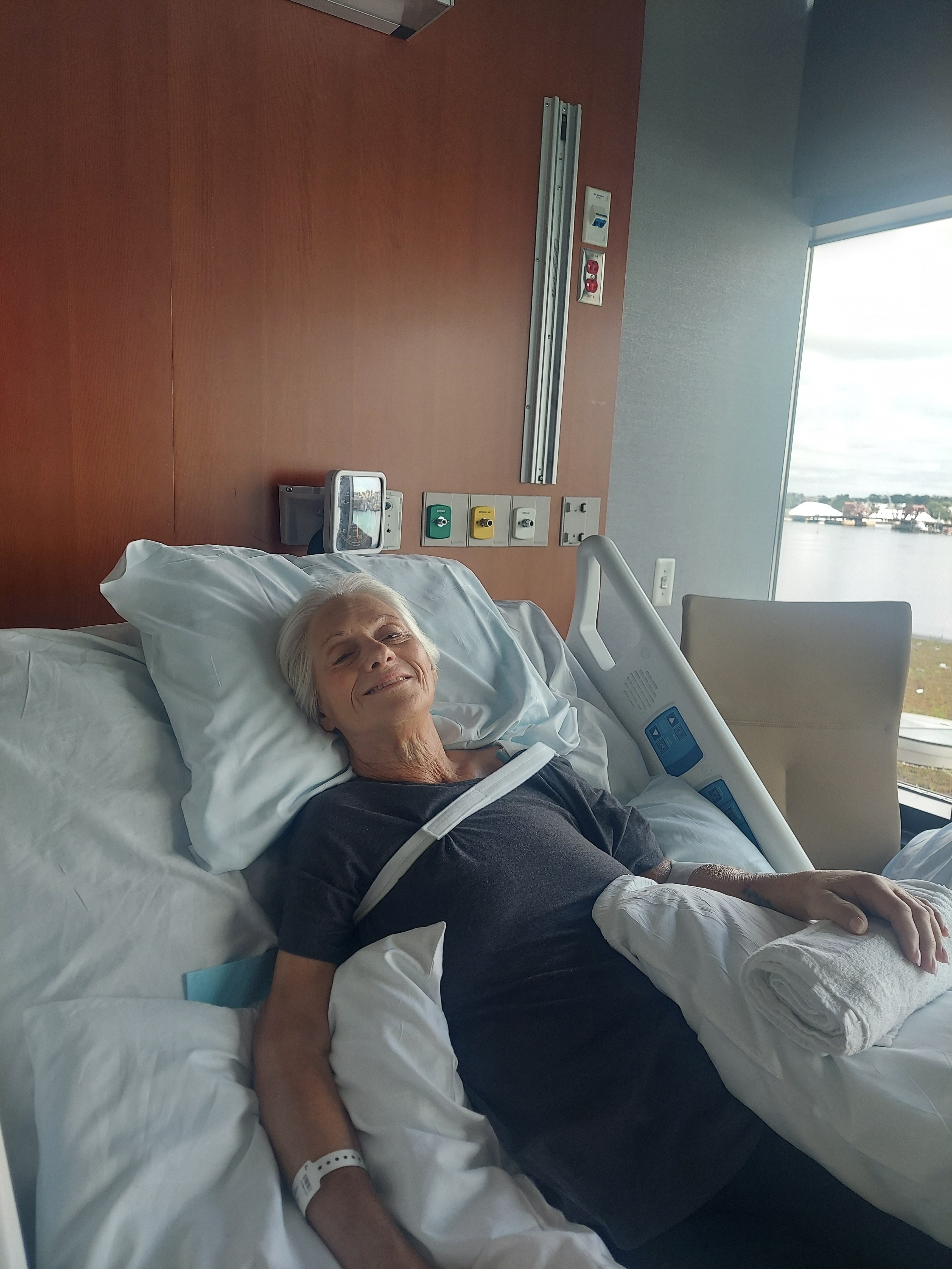 Help Denise Recover from a Spinal Cord Injury campaign photo, 4 of 5