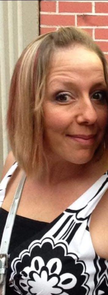 Mom recovers after car accident and family of 4 need car campaign photo, 6 of 7