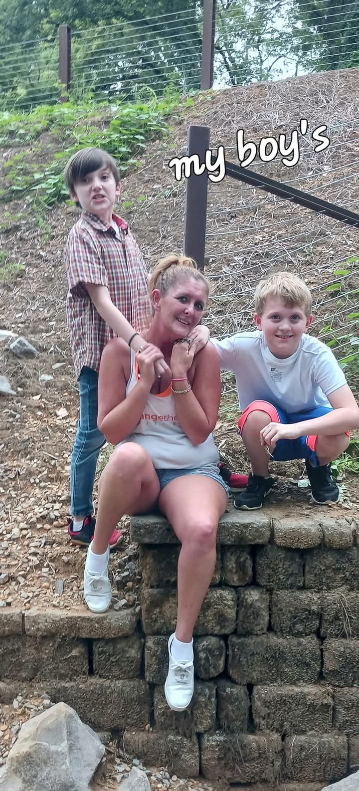 Help Kelly and Her Family Through This Tough Time campaign photo, 2 of 7