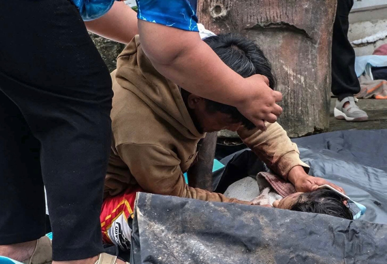 Cebu City, Philippines was struck by a strong Earthquake campaign photo, 5 of 6