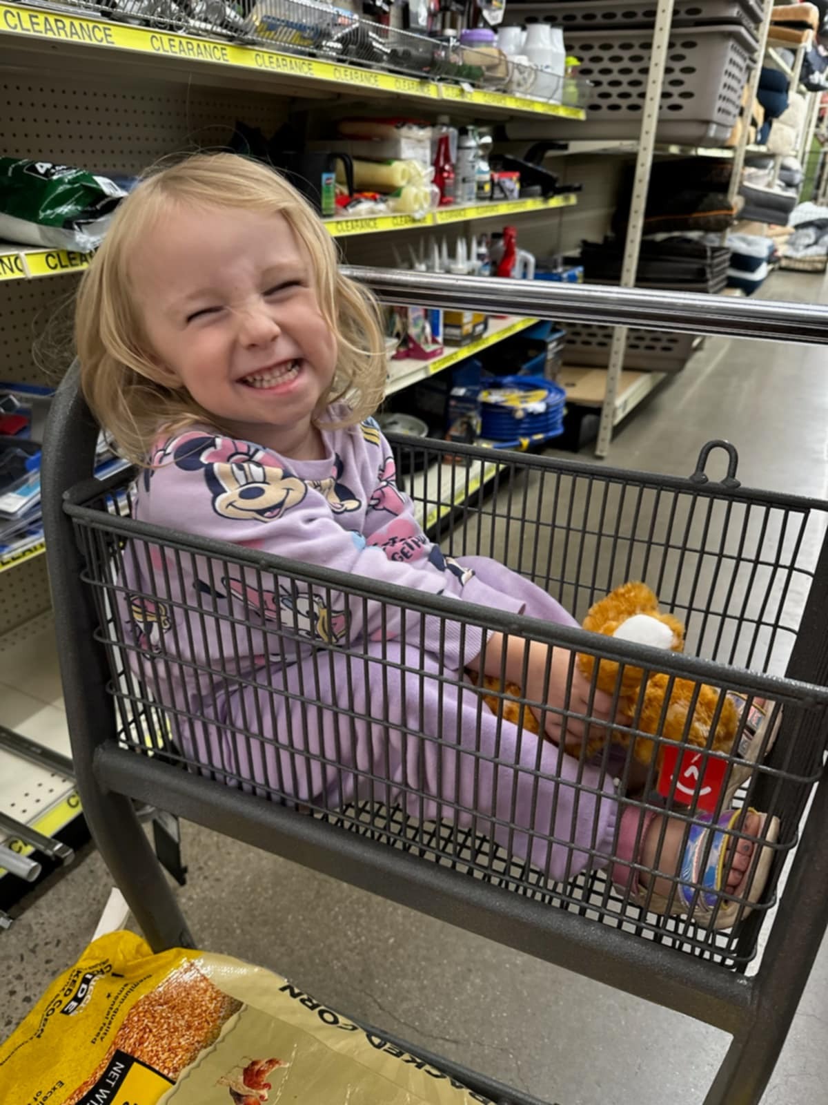 Help reunite this baby girl and her daddy. We need eachother campaign photo, 4 of 6
