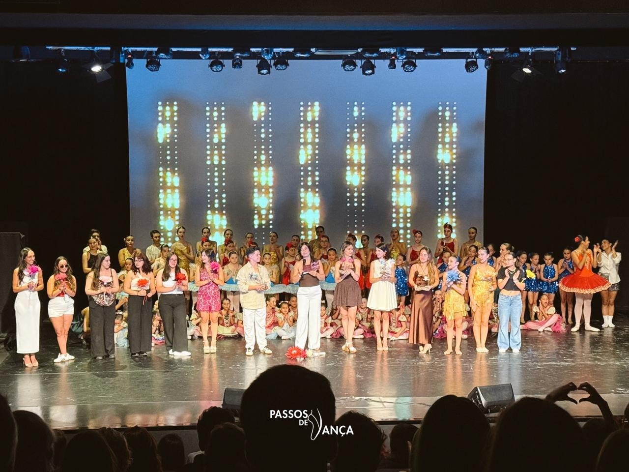 Foto da arrecadação Ajude a Escola Passos de Dança a construir a sua nova casa., 4 de 7