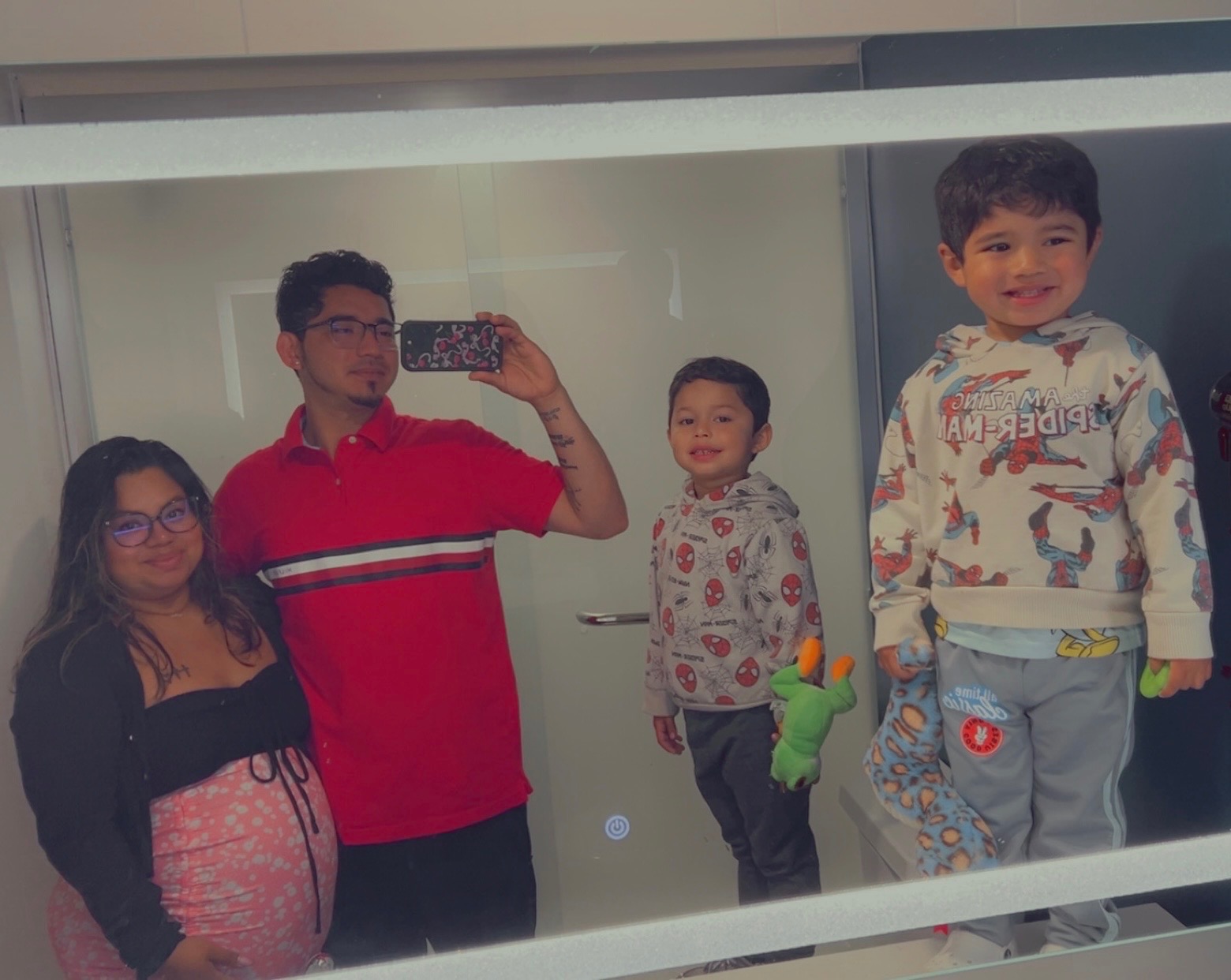 Family of 5, help bring Julio back Home campaign photo, 5 of 8