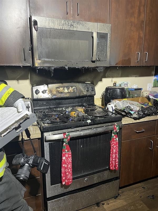 Help Tia and Family Rebuild After Fire campaign photo, 2 of 4
