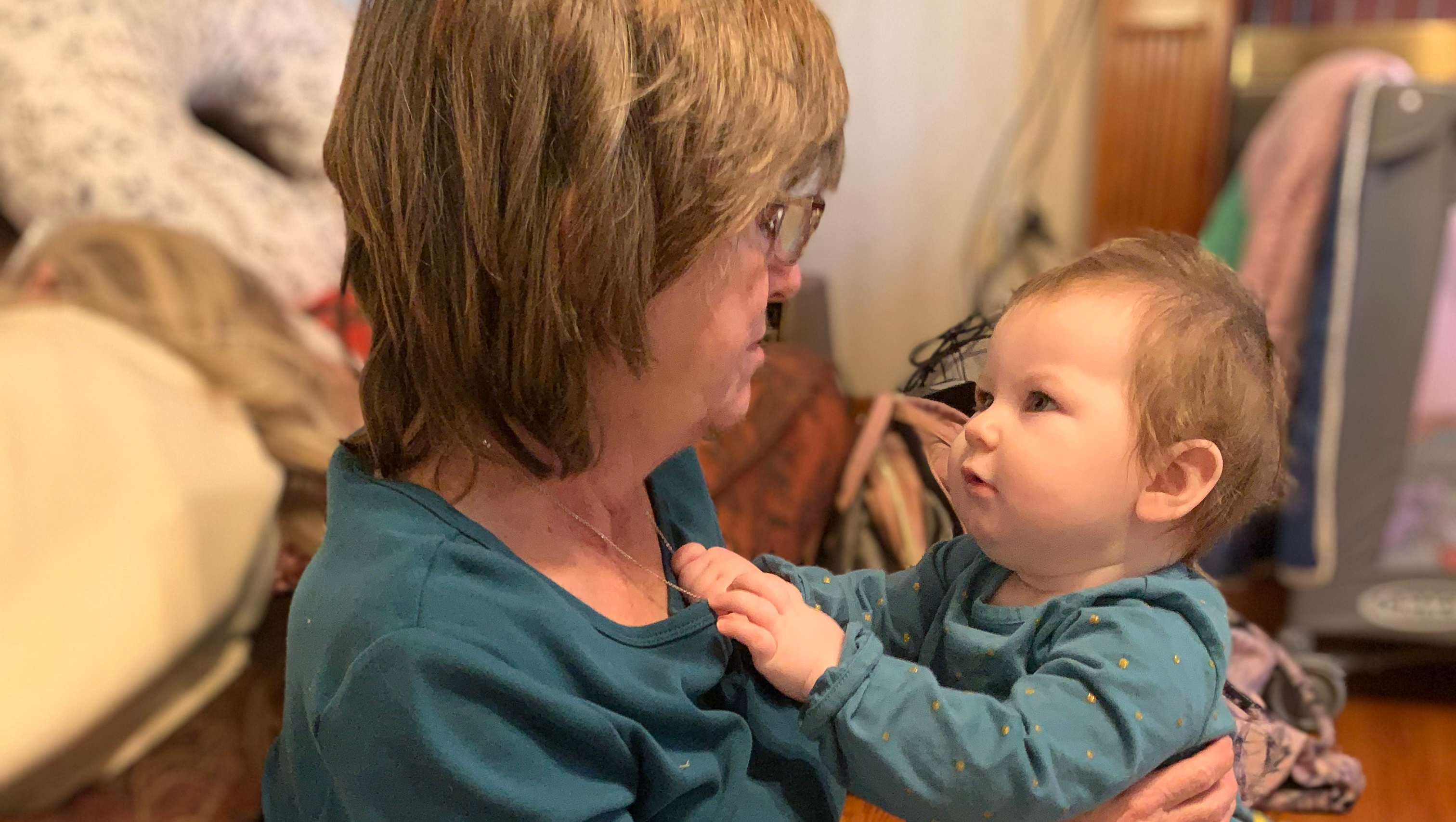 Financial help for a mom fighting to come out the darkness photo