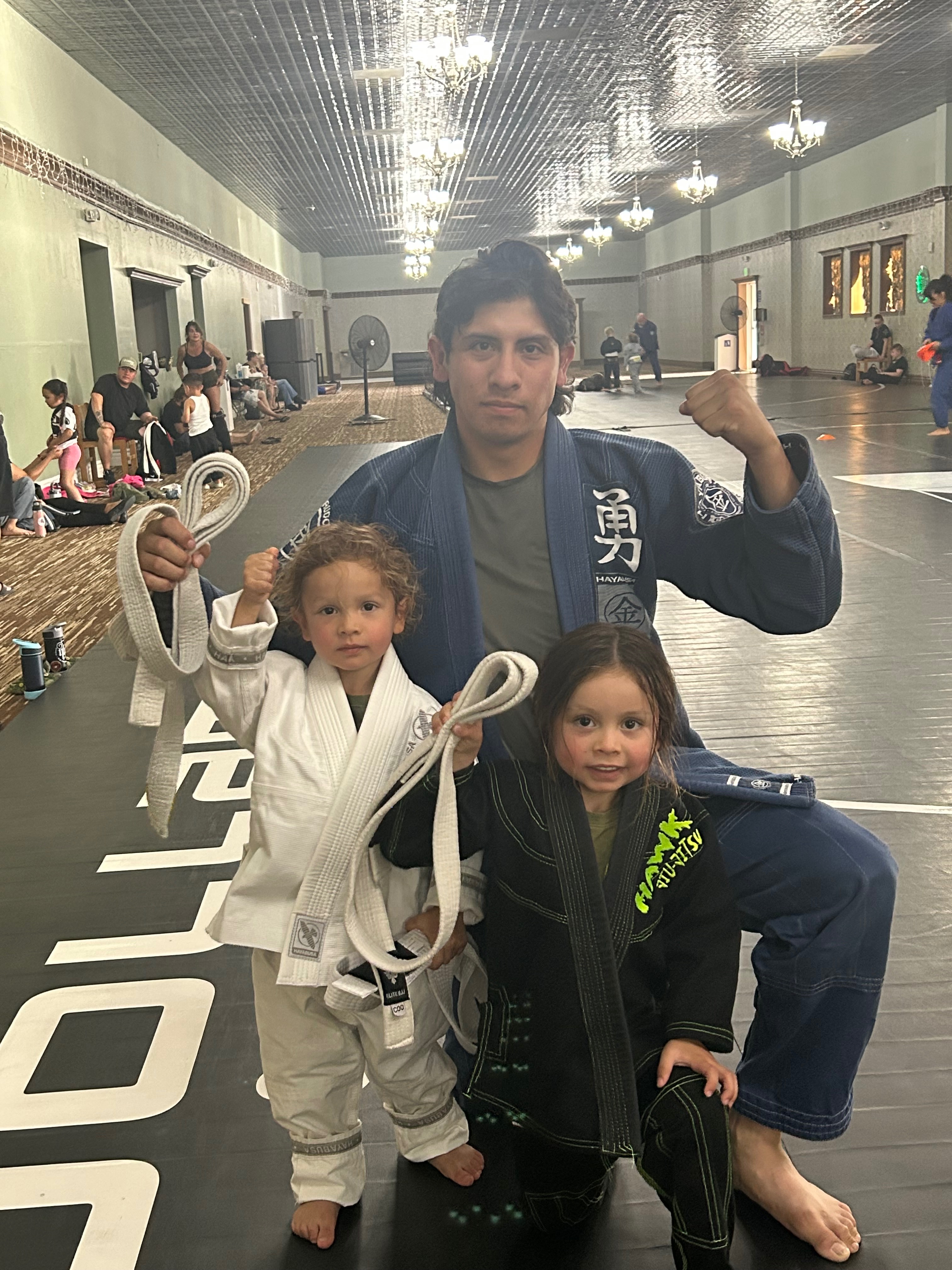 Donate to Little Leeland’s Snake Bite Recovery campaign photo, 4 of 8