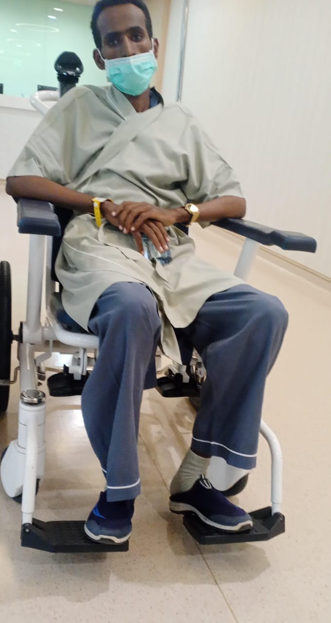 Help Deacon Tesfamariam Ngusse Life-Saving Cancer Treatment campaign photo, 4 of 7