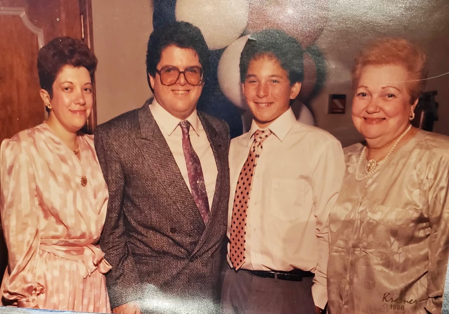 Aunt Beth Hirshenson campaign photo, 2 of 6