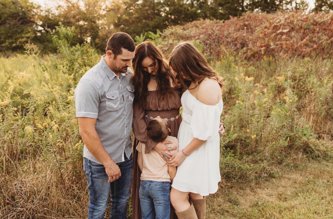 Help support Ashley and her family with out of state medical campaign photo, 2 of 5