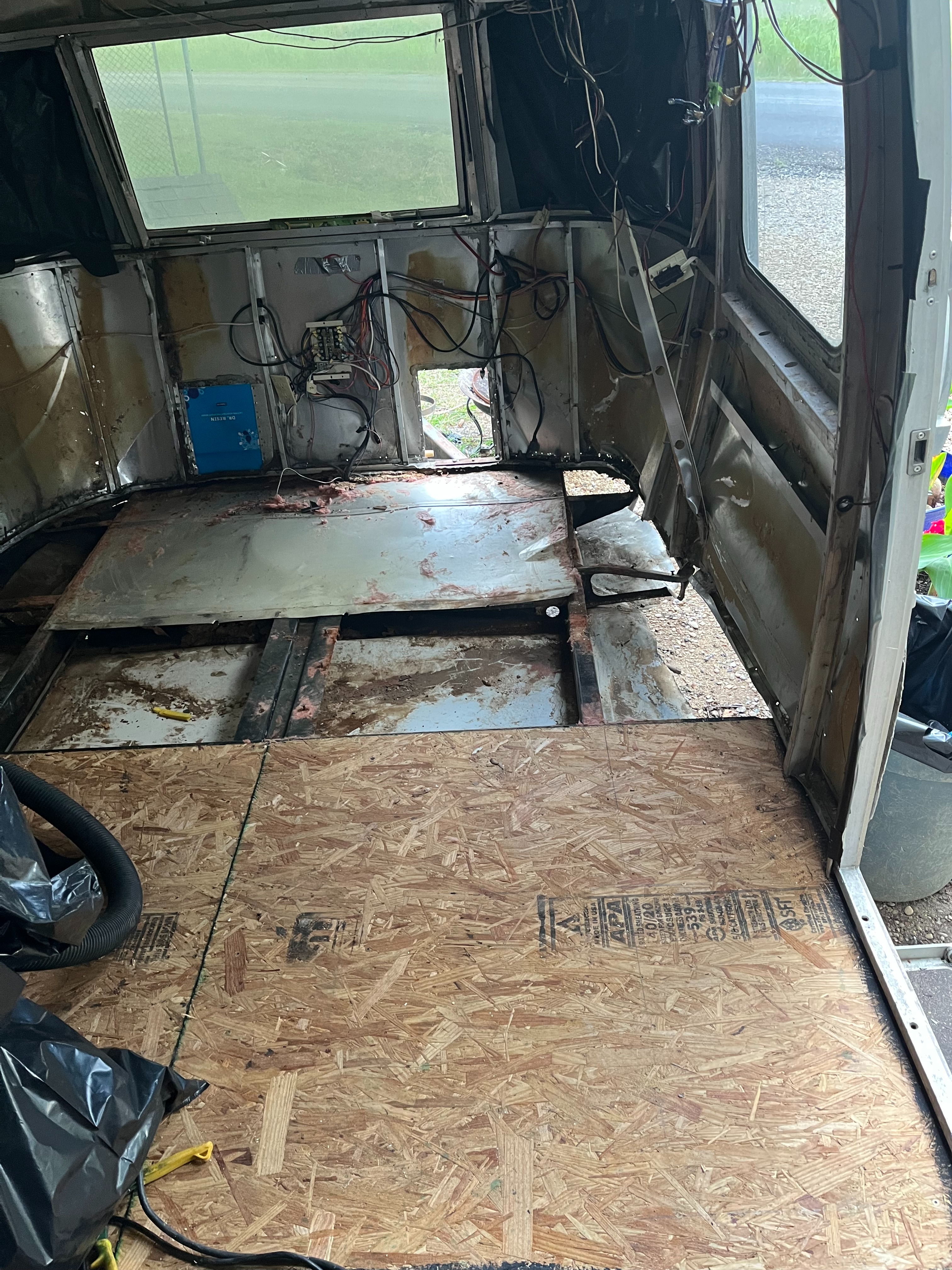 Final Push for Mike's Airstream Home campaign photo, 4 of 8