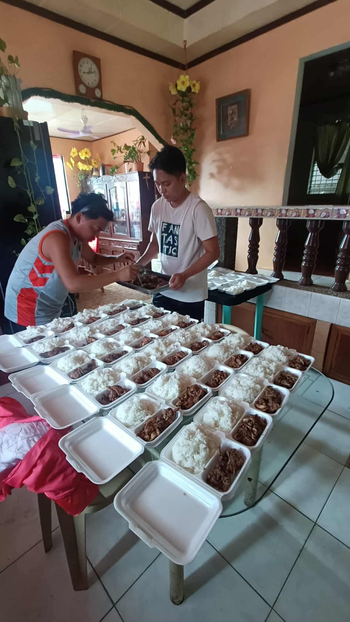 Free Meals on Wheels for the Unprivileged in the Philippines campaign photo, 7 of 8