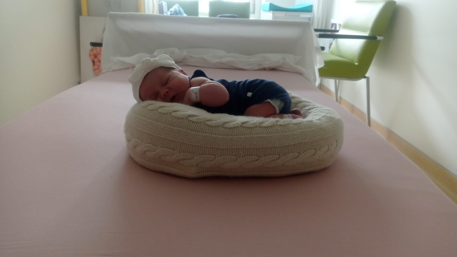 Unsere Tochter ist von uns gegangen campaign photo, 2 of 5