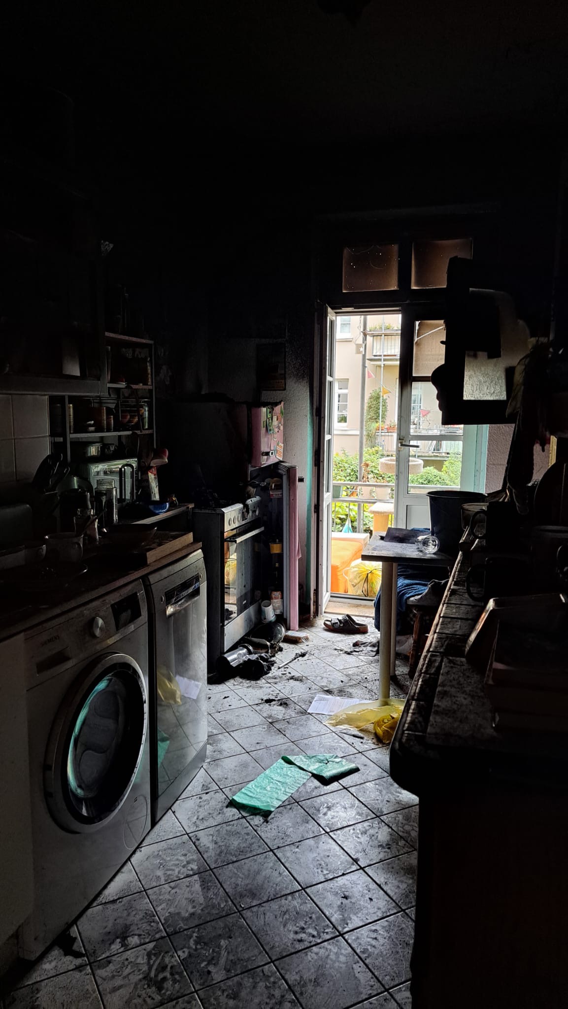 Hilfe für alleinerziehende Mutter nach Wohnungsbrand campaign photo, 5 of 6