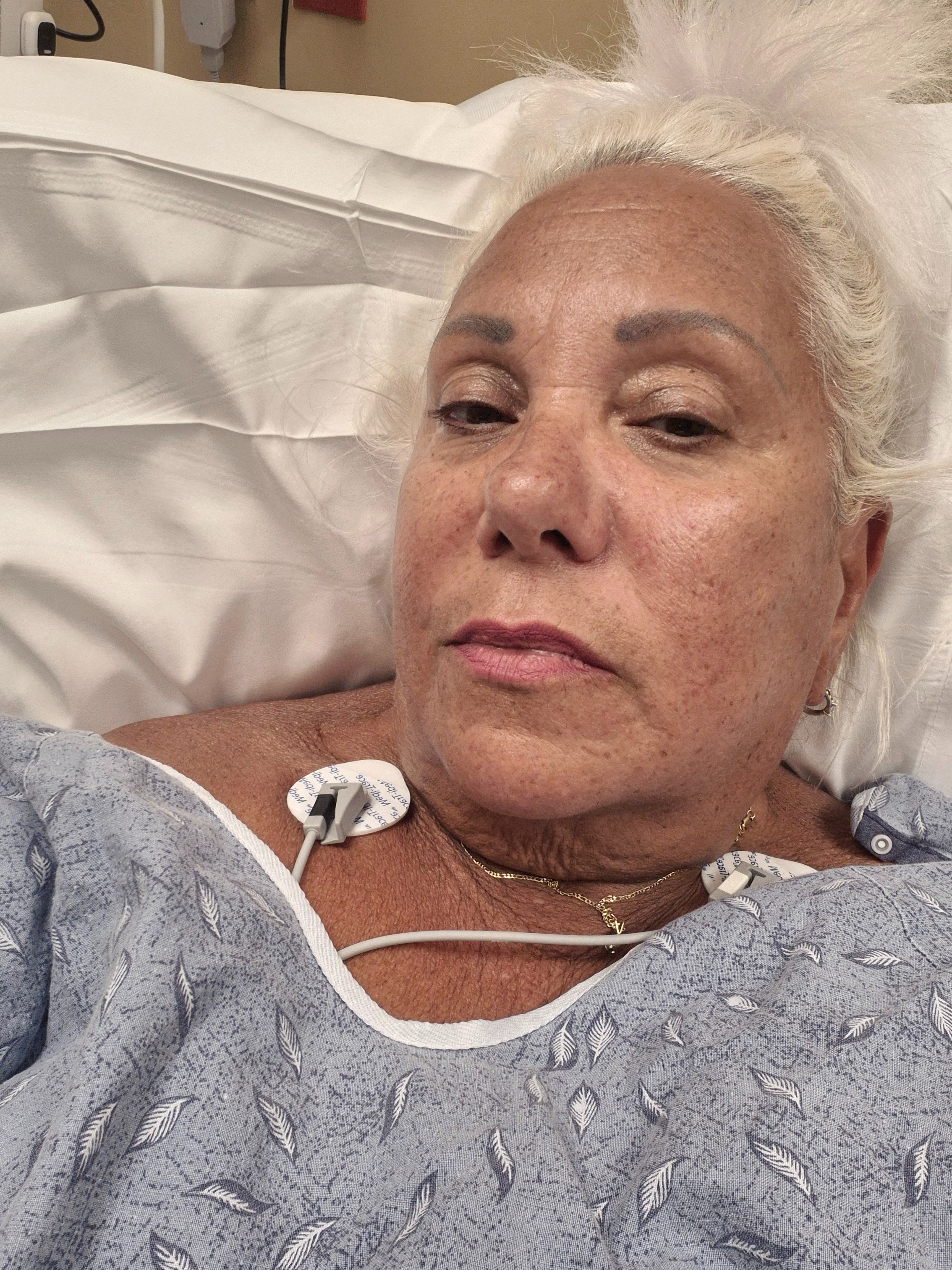 Im battling STAGE 4 COLORECTAL CANCER HELP IM ALL ALONE!!! campaign photo, 4 of 7