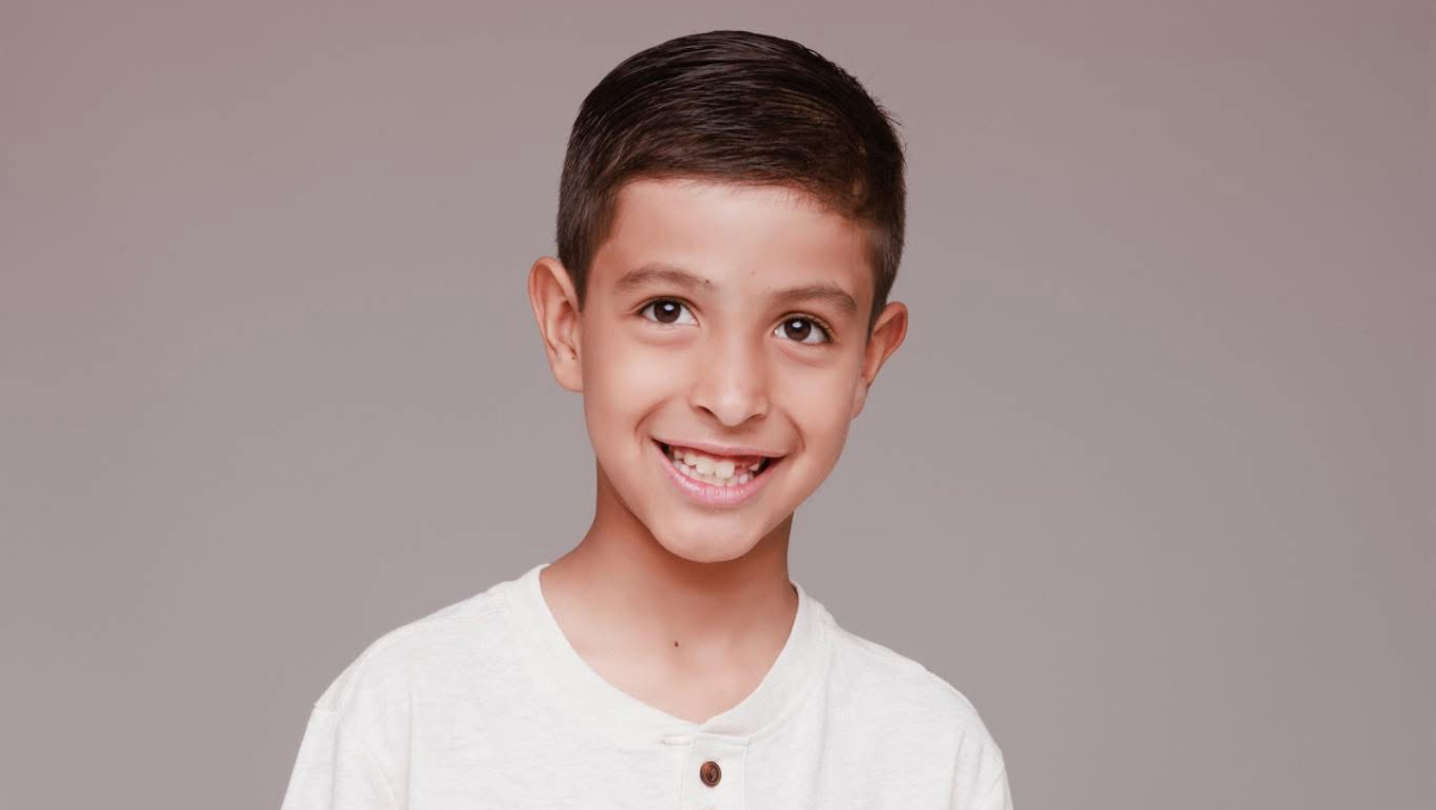 Una sonrisa por Jayden photo