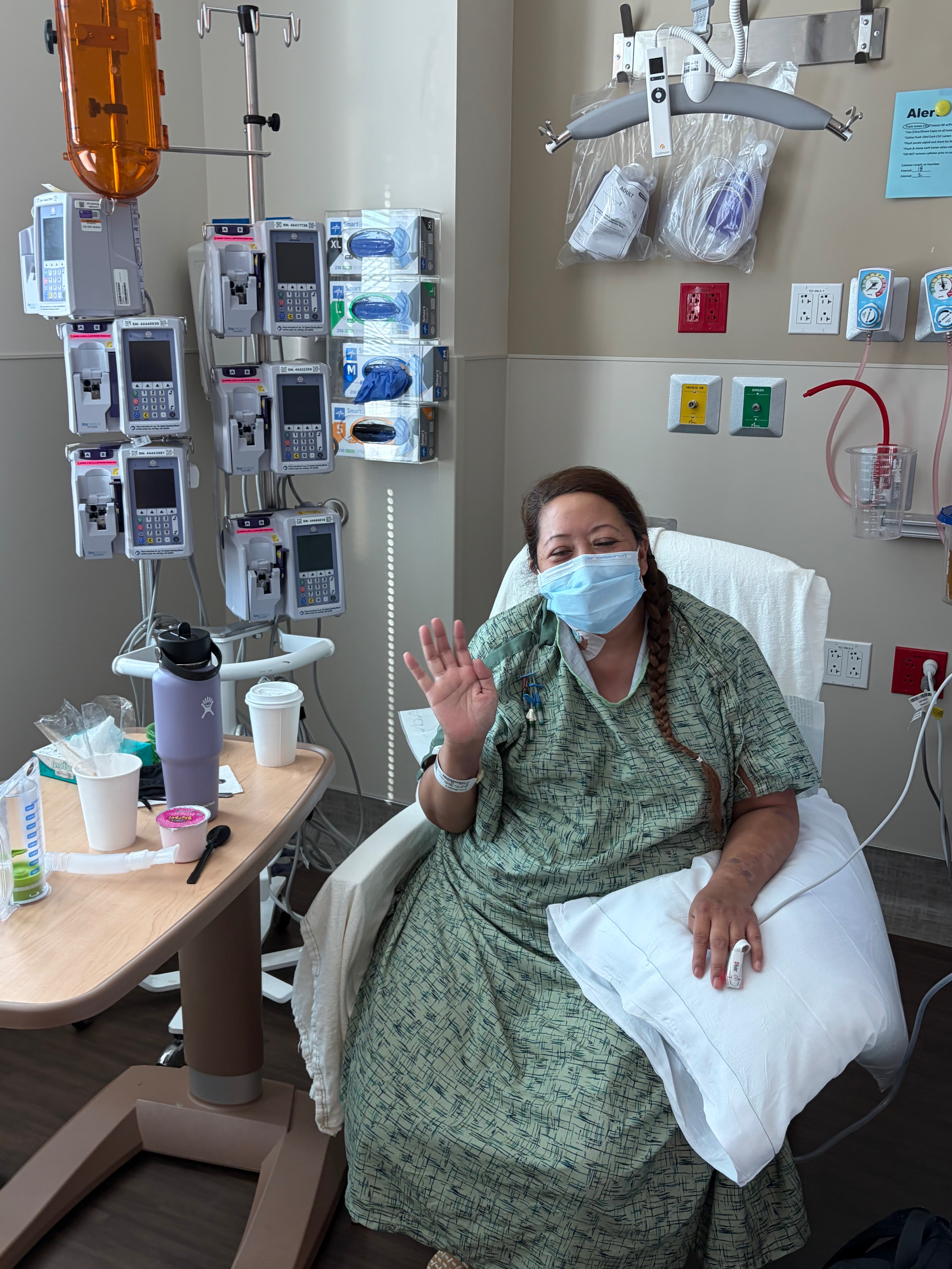 Support Mary Jane Guinto's Cancer Battle campaign photo, 2 of 5