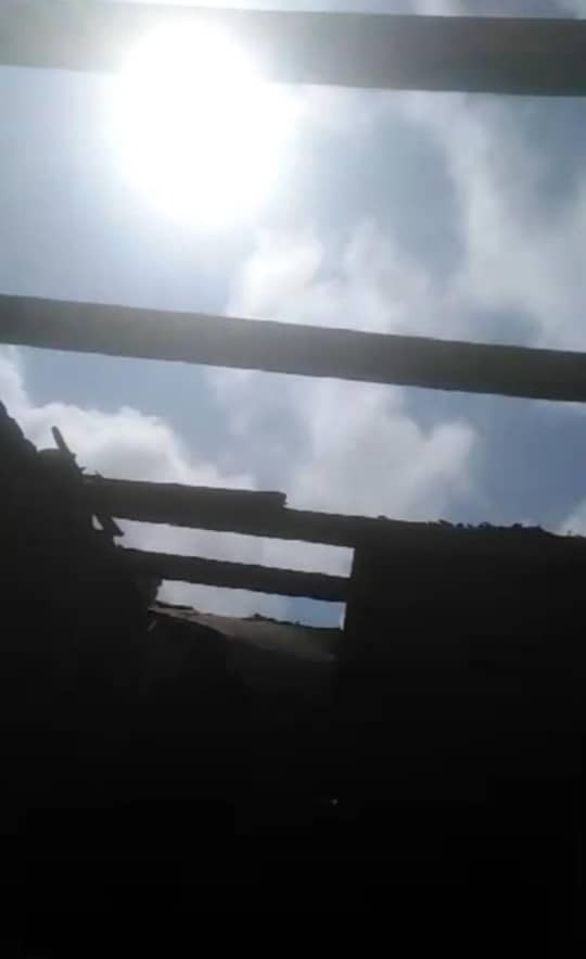 Emergency in Yemen : rebuilding a destroyed home campaign photo, 4 of 5