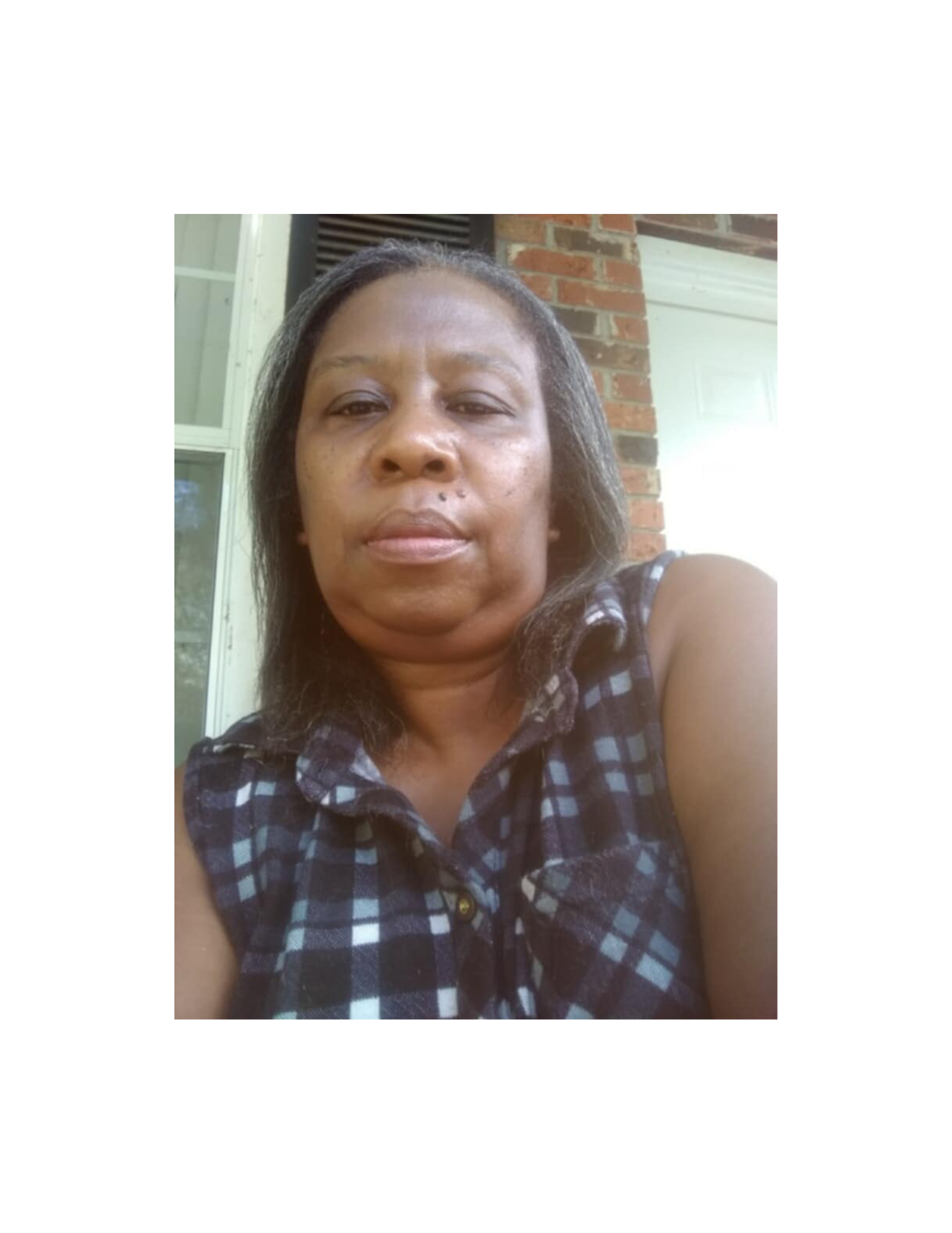 Donate to Lisa's Courageous Cancer Journey campaign photo, 2 of 5