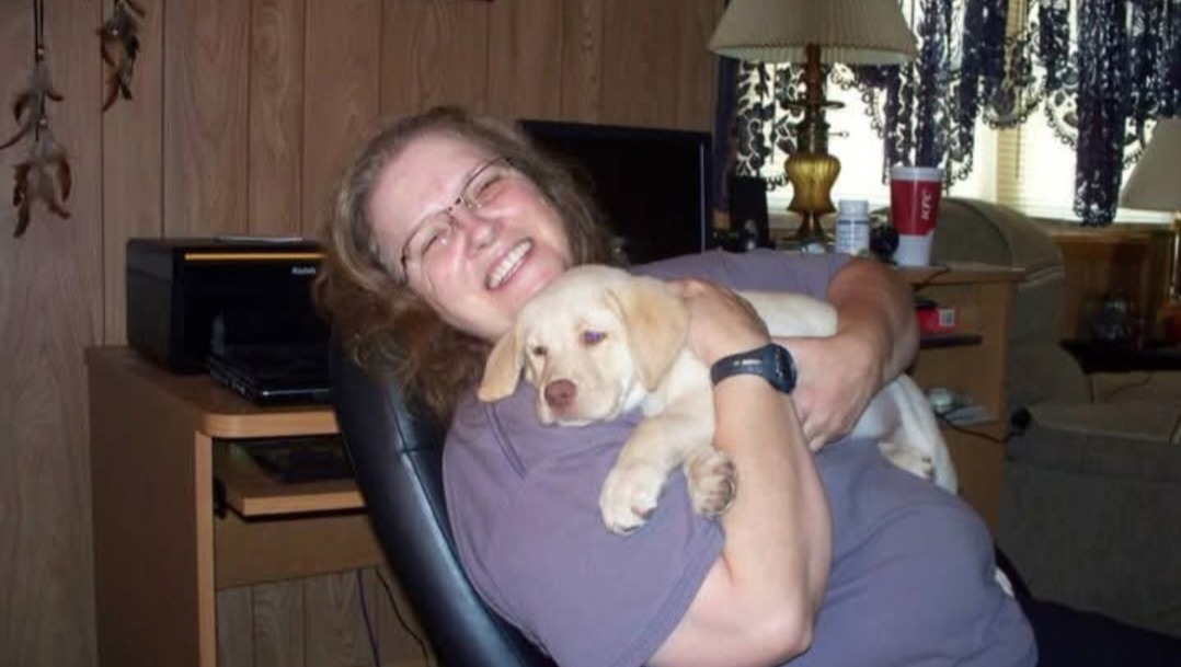 To help with Funeral costs for Susan (McCabe) Stern