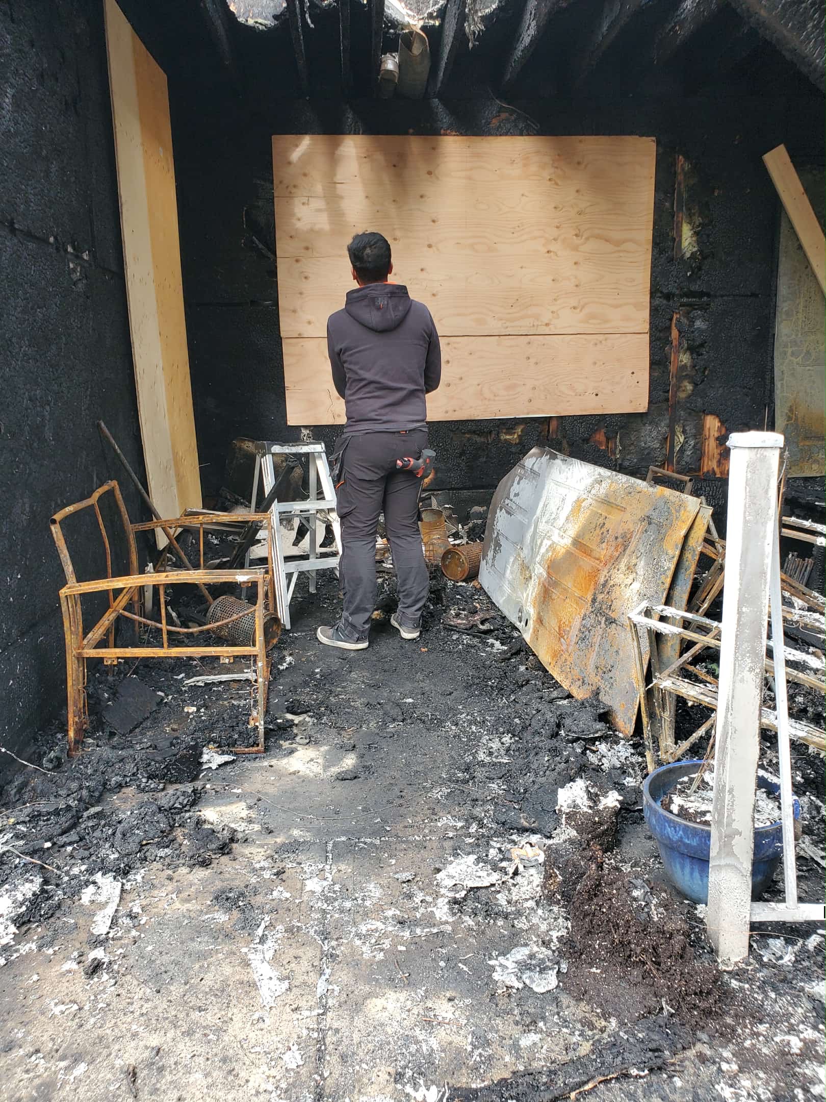 Please help my mother after devastating house fire campaign photo, 5 of 8