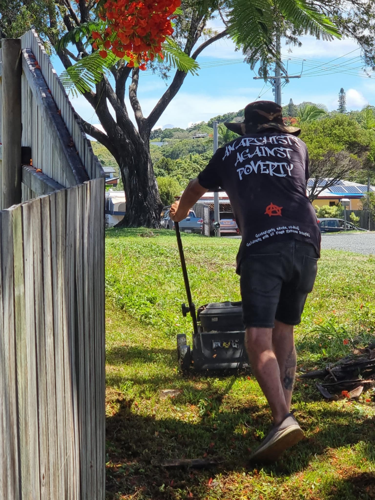 Anarchists Against Poverty Mutual Aid Fund campaign photo, 5 of 8
