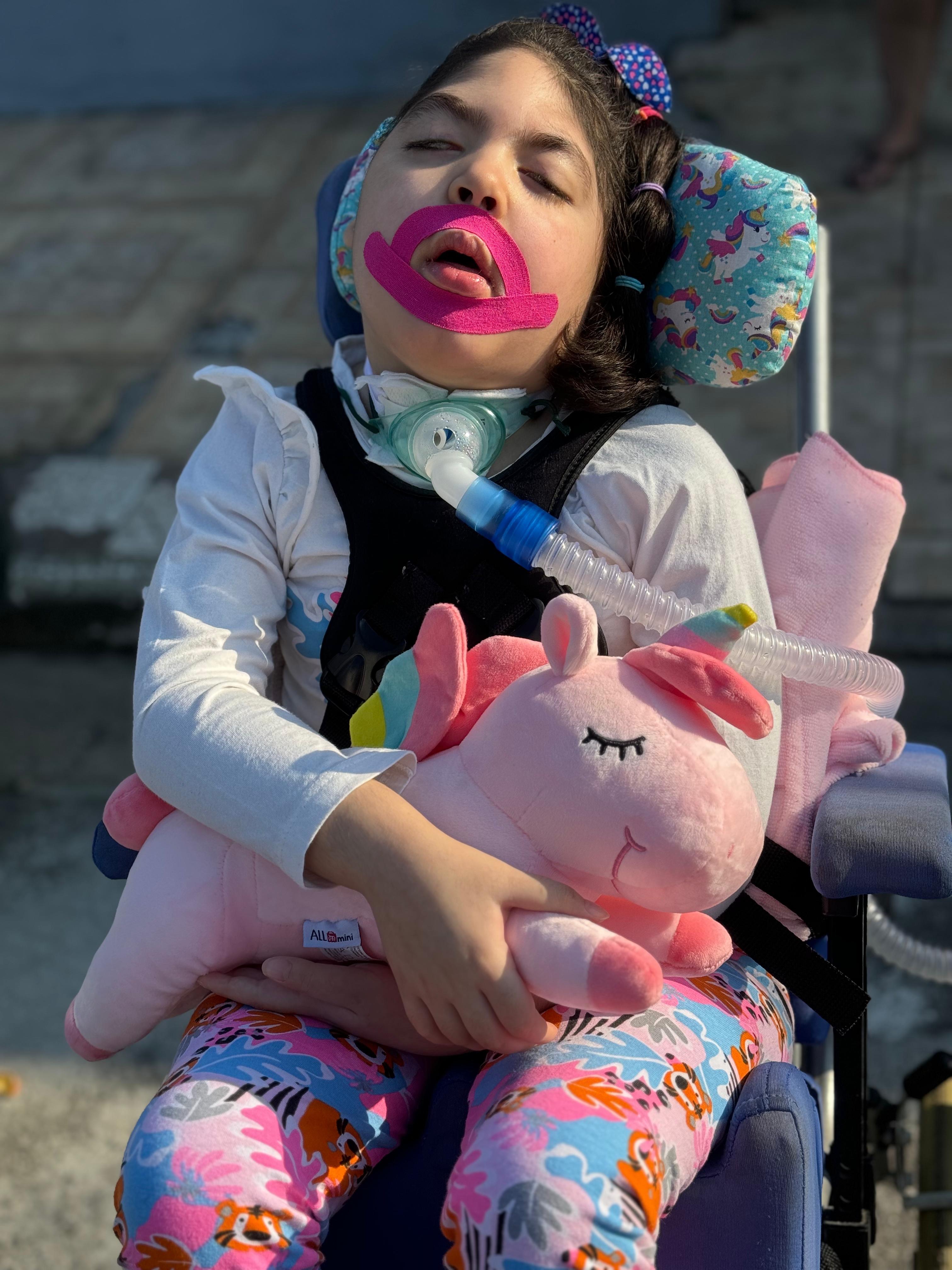 Luiza's Medical Bills for Cerebral Palsy Treatment campaign photo, 4 of 7