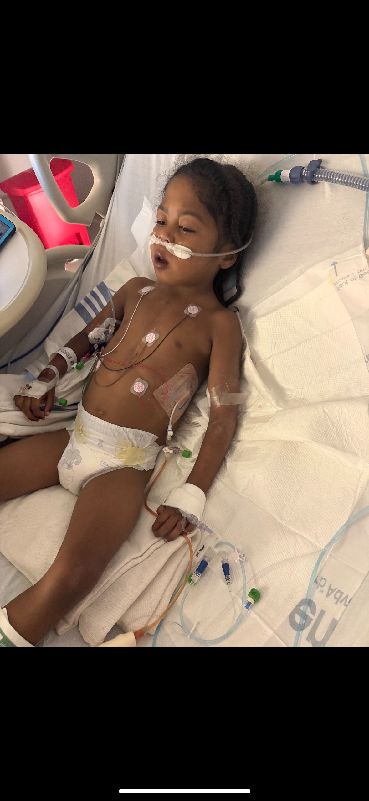 DAYDAY GETTING HIS NEW HEART & MOM SHOULDNT MISS A MOMENT campaign photo, 4 of 7