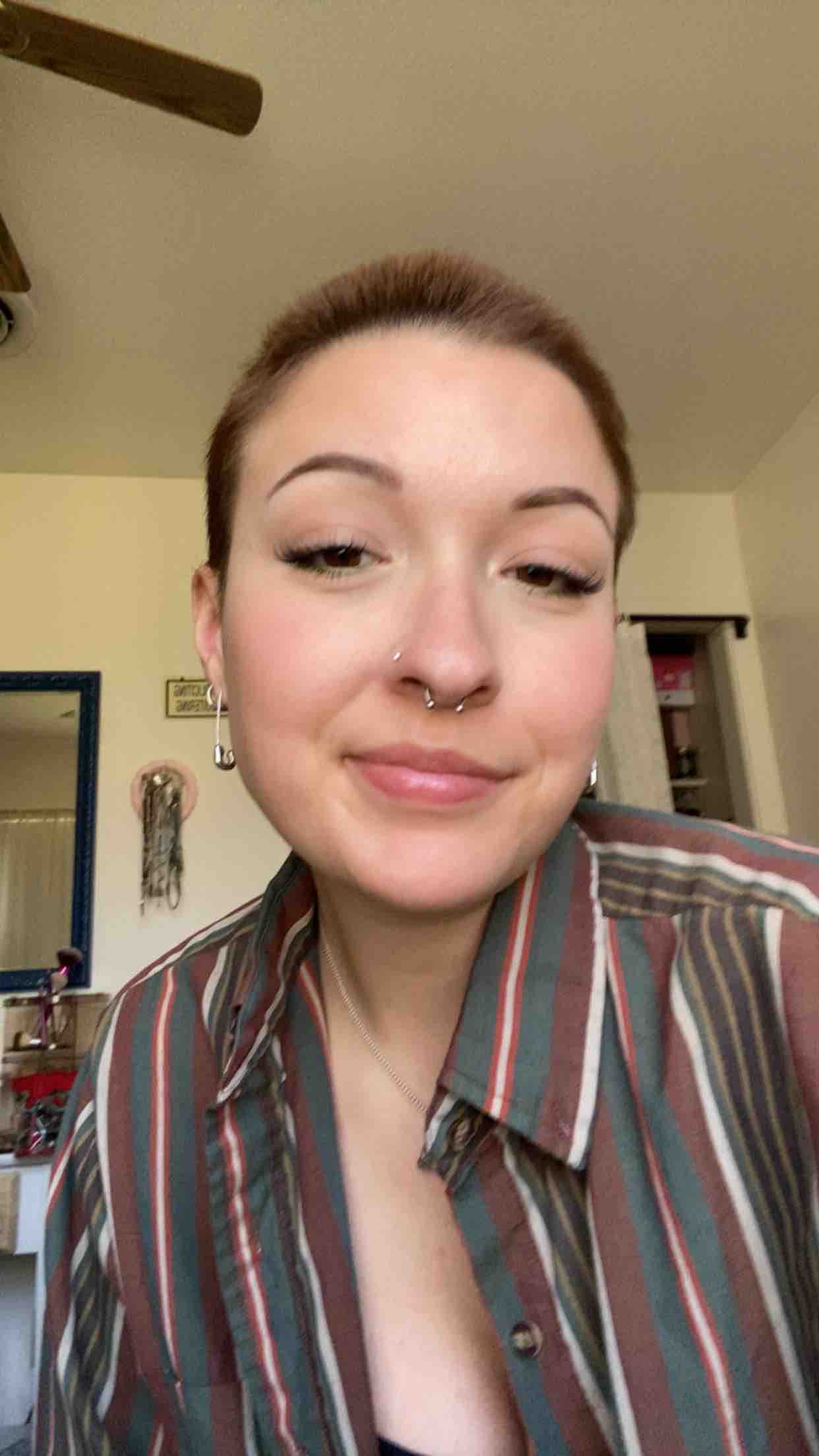 Support Abbi Stevens' Fight Against Hodgkin's Lymphoma campaign photo, 2 of 5