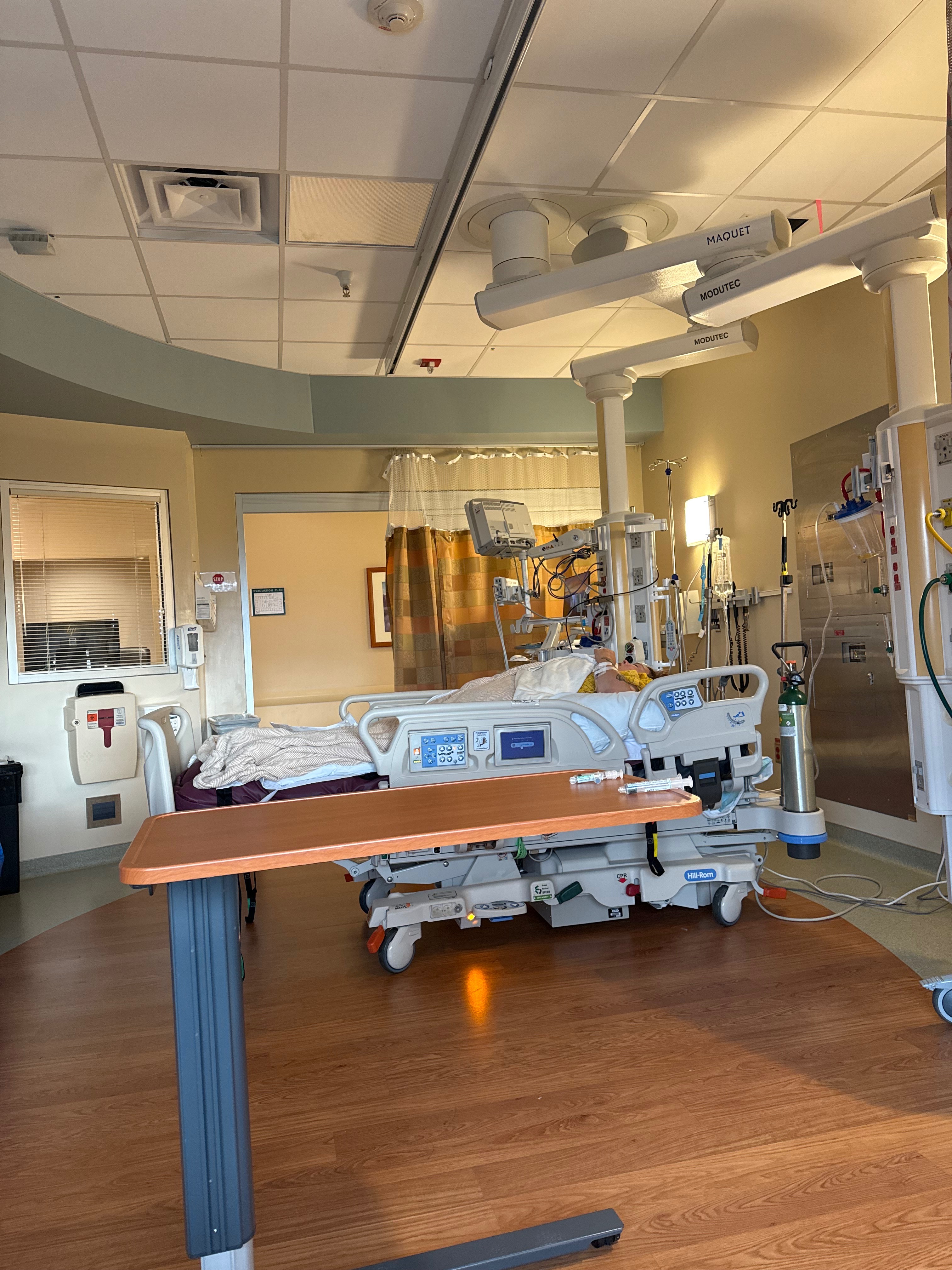 Mother of 2 suffering from a stroke and needs all our help. campaign photo, 7 of 8