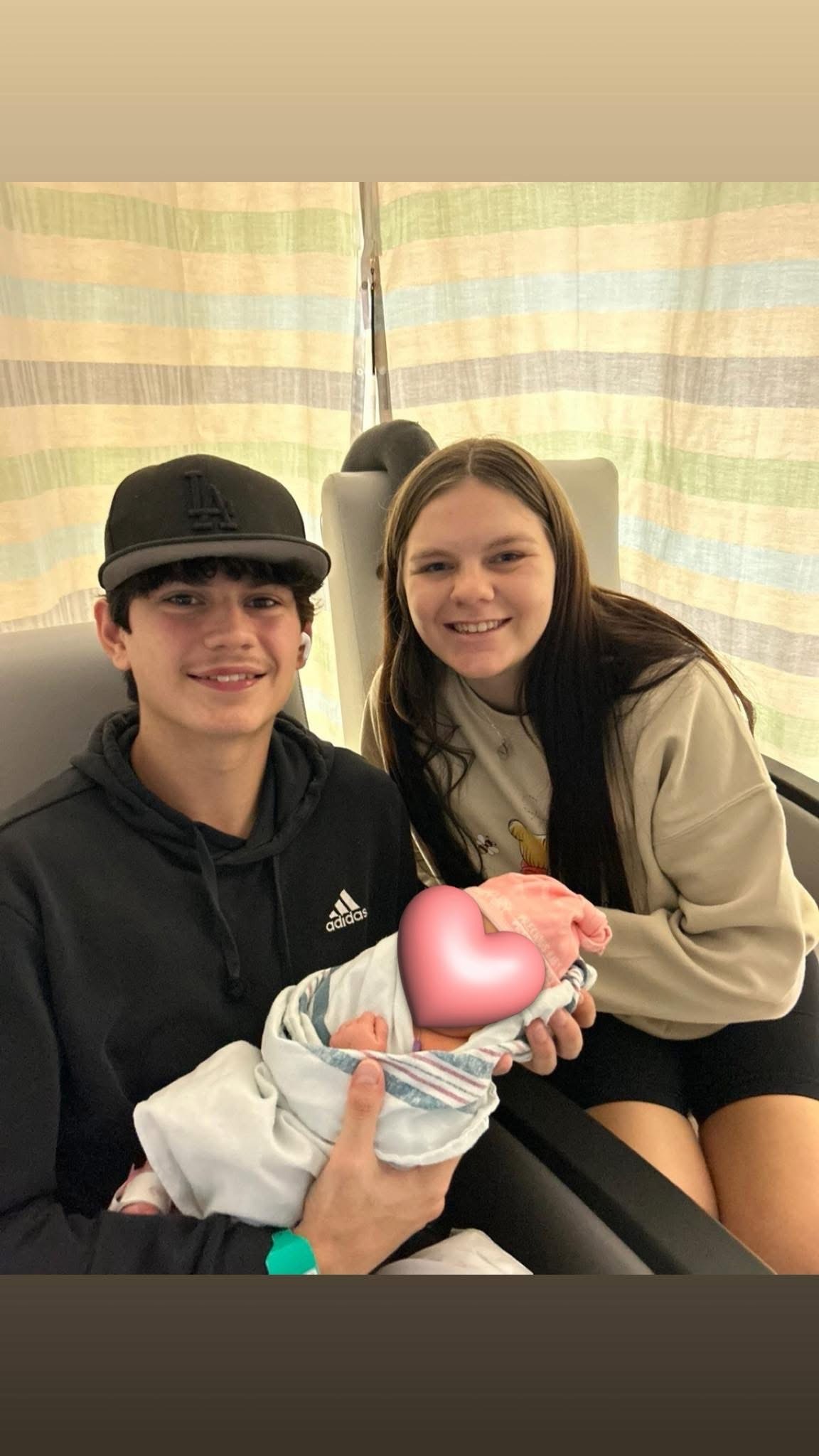 Support Baby Rowan & Family in this Medical Journey campaign photo, 2 of 4