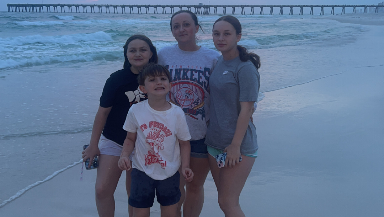 Empower a Single Mom's Journey to Stability photo