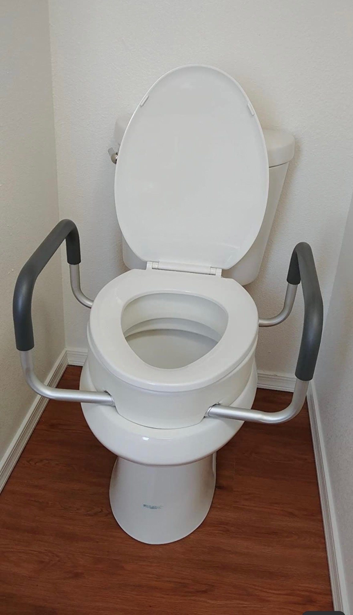 Support Texas Seniors to Have a Space Adapted to Their Needs campaign photo, 2 of 5