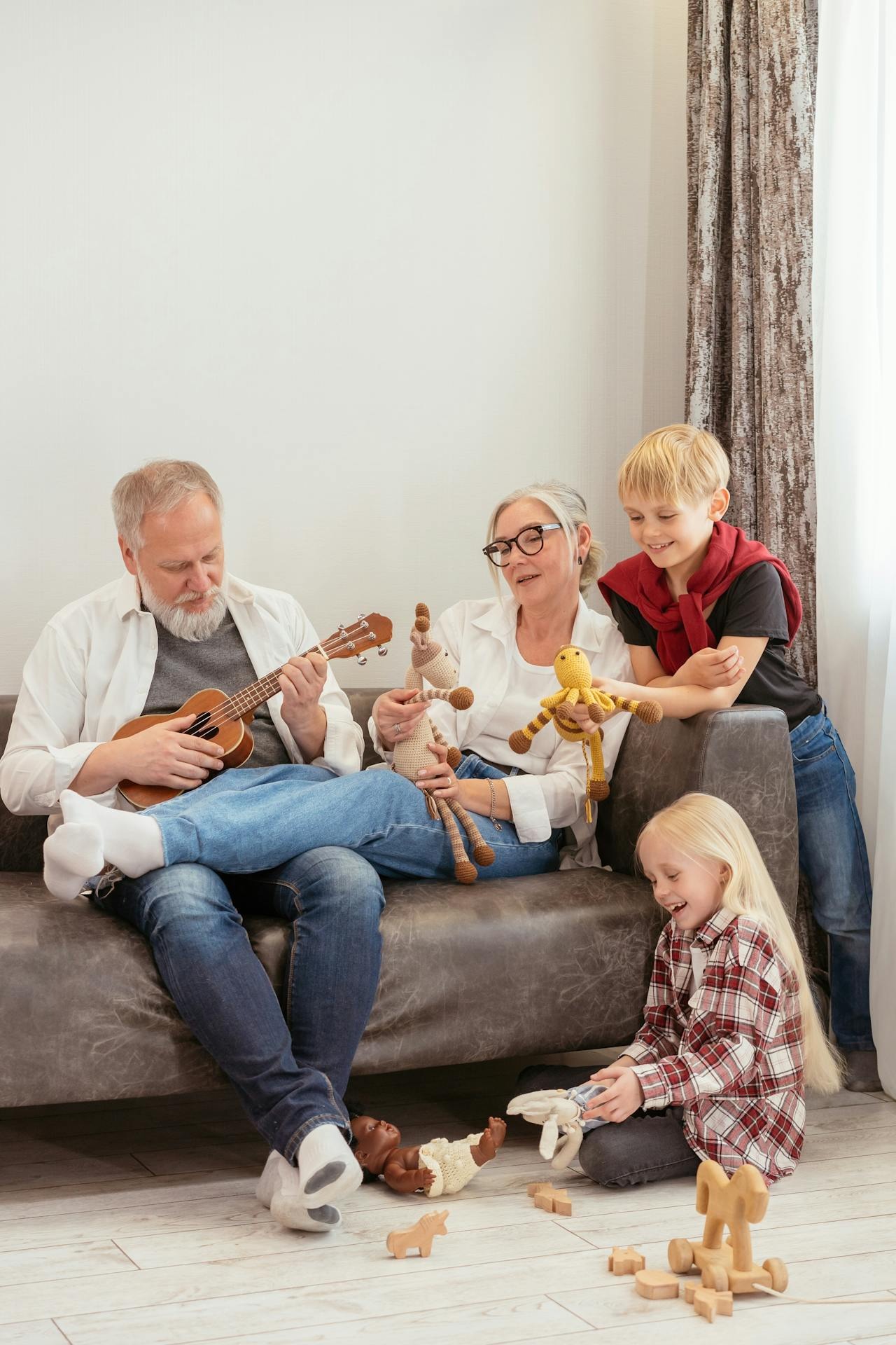 Ukuleles for Montville campaign photo, 4 of 5