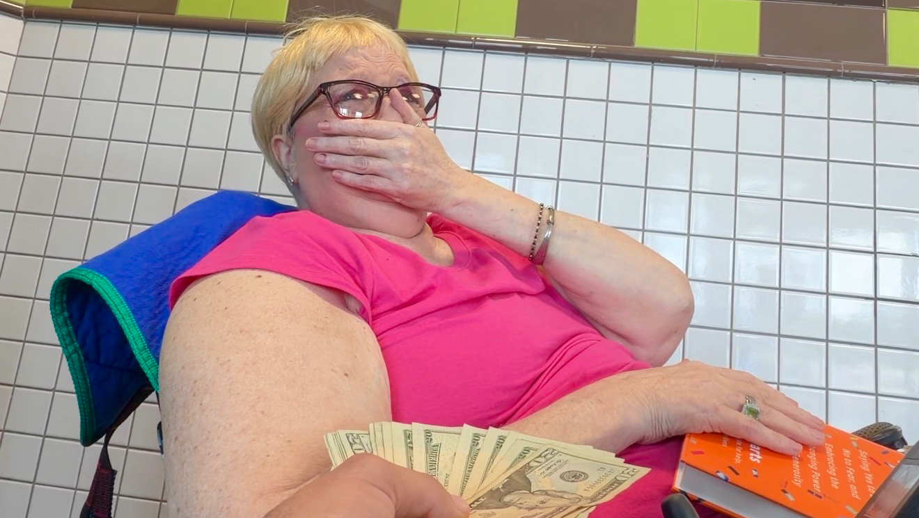 Help Patricia and Her Mom Overcome Hardships ❤️ photo